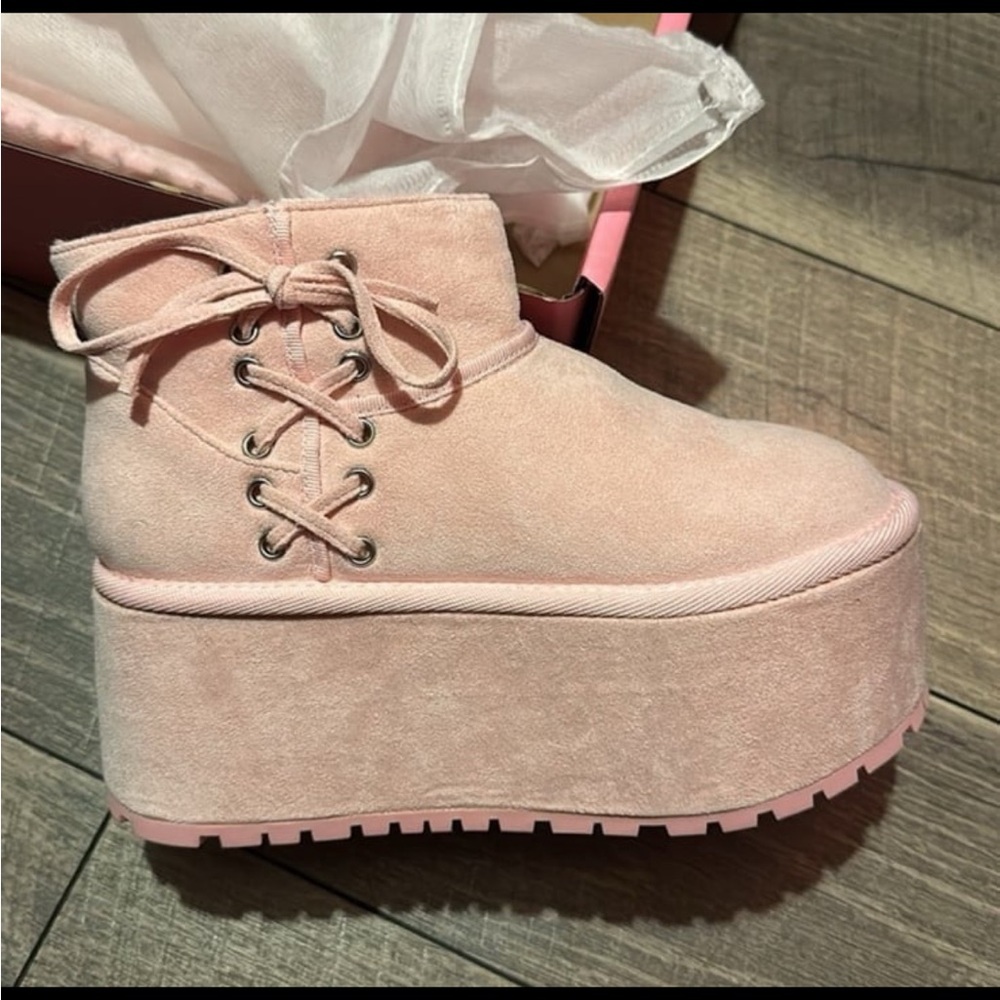 Sugar Thrillz lifestyle ankle boots